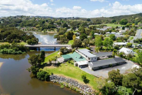 Riverside Lodge Paihia